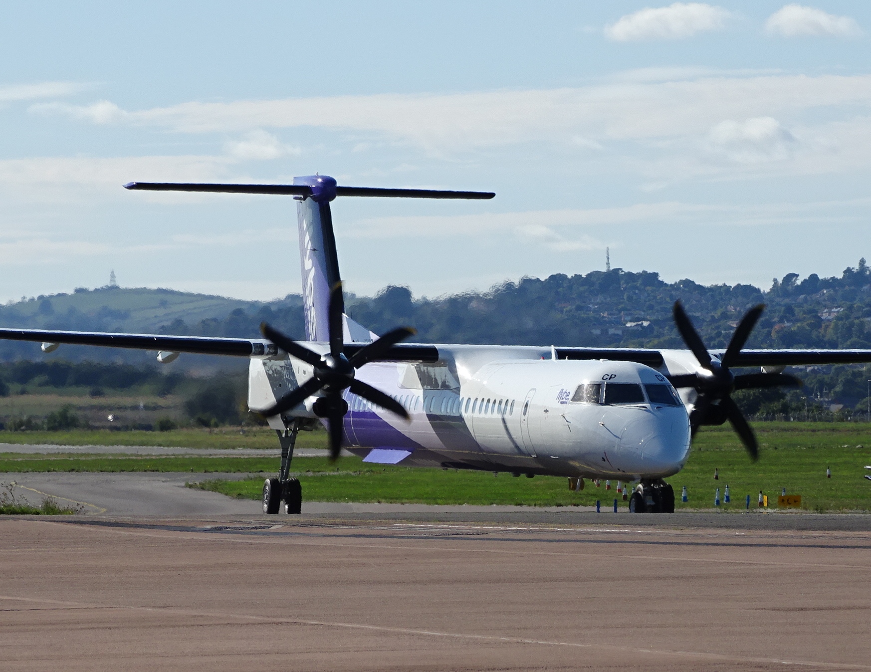 Flybe Unveils New Aircraft Livery - Exeter Airport